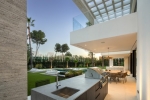 Contemporary New Luxury Villa Nueva Andalucia Spain (31)