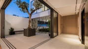 Ultra Modern Semi Detached Villa Marbella Golden MIle (2)