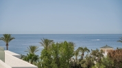Ultra Modern Semi Detached Villa Marbella Golden MIle (17)