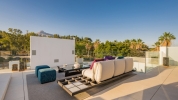 Ultra Modern Semi Detached Villa Marbella Golden MIle (56)