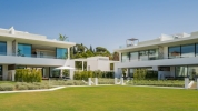 Luxury Semi Detached Villa Marbella Golden Mile (54)