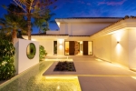 Frontline Golf Luxury Villa Nueva Andalucia Marbella (3)