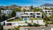 Modern Villa in Golf Complex Benahavis (1)