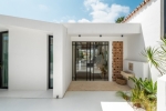 Tastefully Design Villa Nueva Andalucia Marbella Spain (22)