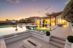 Frontline Golf Luxury Villa in Marbella Spain (2)