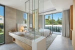 Frontline Golf Luxury Villa in Marbella Spain (9)