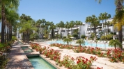 Beachfront Apartment Puente Romano Marbella (32)