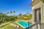 Beachfront Villa Marbella East Spain (25)