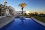 Beachfront Villa Marbella East Spain (5)