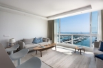 Beautiful Frontline Apartment Puerto Banus Marbella (2)