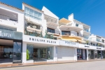 Beautiful Frontline Apartment Puerto Banus Marbella (14)