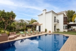 Frontline Golf Villa Benahavis Spain (19)
