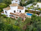 Frontline Golf Villa Benahavis Spain (2)