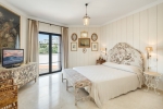 Frontline Golf Villa Benahavis Spain (5)