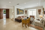 Frontline Golf Villa Benahavis Spain (11)