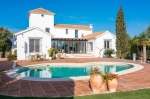 Charming Villa Panoramic Views Marbella East (22)