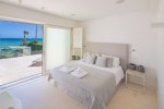 Modern Beachfront Villa Marbella Golden Mile (32)