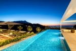 Luxury Contemporary Villa Gated Community Benahavis (41) (Grande)