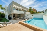 Luxury Beachside Townhouse Puerto Banus Spain (1)