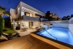 Luxury Beachside Townhouse Puerto Banus Spain (11)