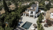 Charming Villa Nueva Andalucia Marbella (20)