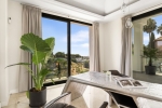 Luxury Frontline Golf Villa Benahavis (30)