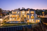 Luxury Frontline Golf Villa Benahavis (41)