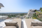 Luxury 3 Bedrooms Apartment for sale Benahavis (21)