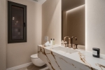 Luxury Renovated Apartment Nueva Andalucia Spain (19)