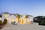 Luxury Spanish Mansion for sale Benahavis (31)