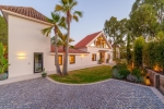 Beachside Villa Puerto Banus Marbella (4)