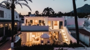 Beachfront Semi Detached Marbella Golden Mile (36)