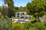 Luxury Frontline Golde Villa Nueva Andalucia Marbella (3)