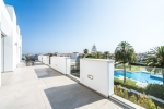 Contemporary Villa Nueva Andalucia (12)