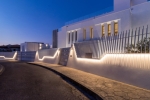 Contemporary Villa Nueva Andalucia (15)