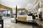Main ebdroom.