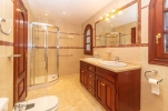 3rd bathroom-2