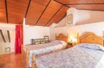 2nd bedroom (2)