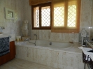 Master Ensuite 1