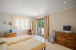bedroom4