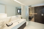 bathroom (1)