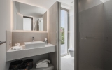 bathroom (1)