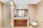 bathroom (1)