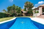 pool (21)