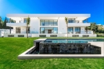 Villa 1
