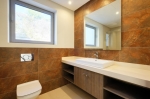 BATHROOM (4)