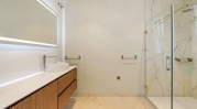 bathroom (1)