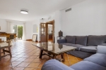 Living room 3