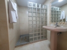 Bathroom2
