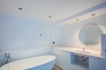 Bathroom1